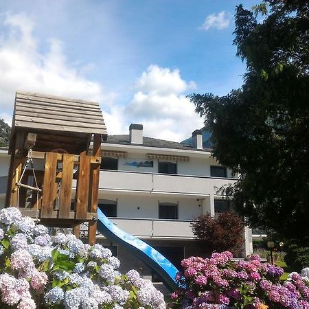 Affittacamere Valchiavenna - Foresteria Lombarda Con Parcheggio Privato Sul Posto! Apprezzata Gestione Familiare Dal 2012, Qualita-Prezzo Top! "Guest-House With Private Parking On Site! Appreciated Family Management Since 2012, Quality-Price Top!" מראה חיצוני תמונה