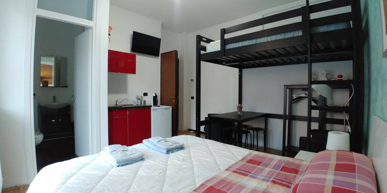 Affittacamere Valchiavenna - Foresteria Lombarda Con Parcheggio Privato Sul Posto! Apprezzata Gestione Familiare Dal 2012, Qualita-Prezzo Top! "Guest-House With Private Parking On Site! Appreciated Family Management Since 2012, Quality-Price Top!" מראה חיצוני תמונה