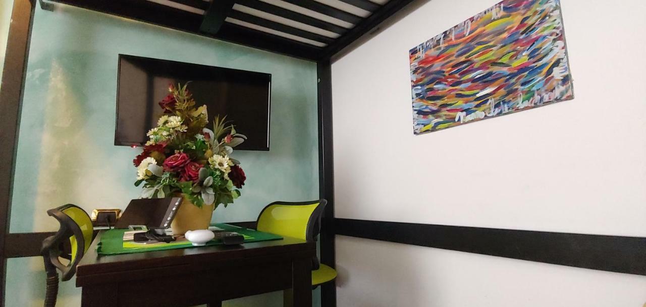 Affittacamere Valchiavenna - Foresteria Lombarda Con Parcheggio Privato Sul Posto! Apprezzata Gestione Familiare Dal 2012, Qualita-Prezzo Top! "Guest-House With Private Parking On Site! Appreciated Family Management Since 2012, Quality-Price Top!" מראה חיצוני תמונה